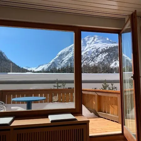 Chesa Salmun Parterre Appartement Pontresina